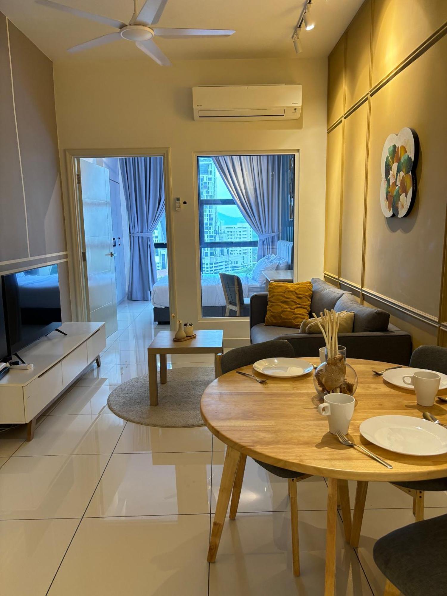 Modern Suites IArte@Mont Kiara I2B1.5B I3 PAX Kuala Lumpur Bagian luar foto