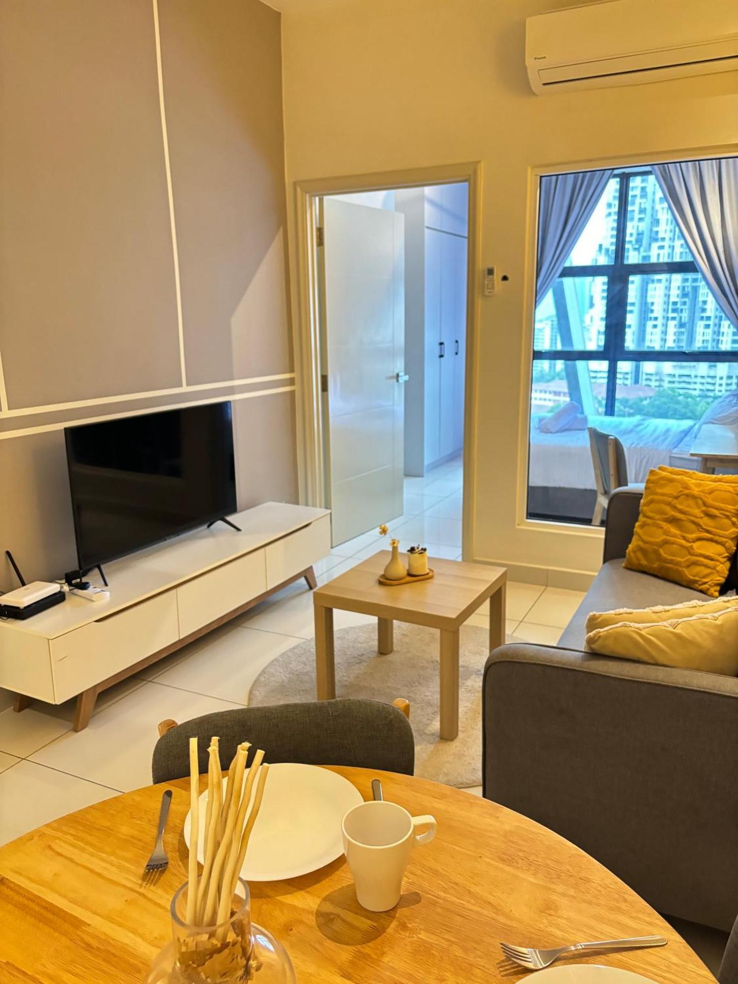 Modern Suites IArte@Mont Kiara I2B1.5B I3 PAX Kuala Lumpur Ruang foto